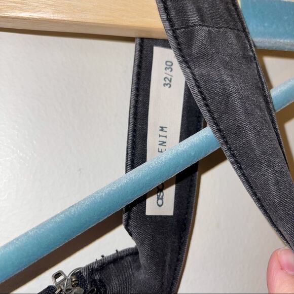 ASOS RIVINGTON Acid Wash Jegging with Cut Out Waistband - Picture 5 of 5